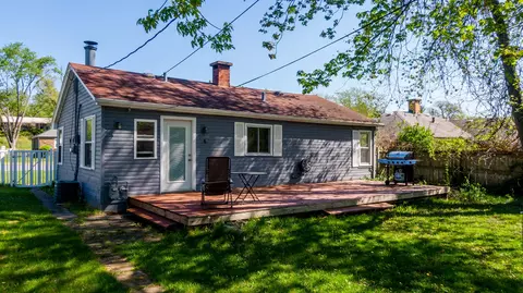 8001 Maple Ave, Gary, IN 46403 photo 5