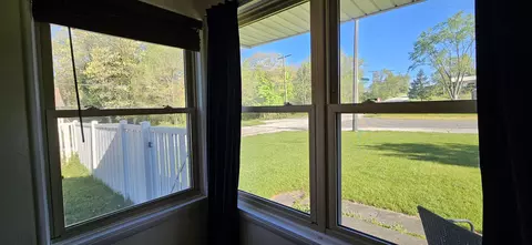 8001 Maple Ave, Gary, IN 46403 photo 12