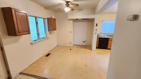 128 W 46th Ave, Gary, IN 46408 photo 9