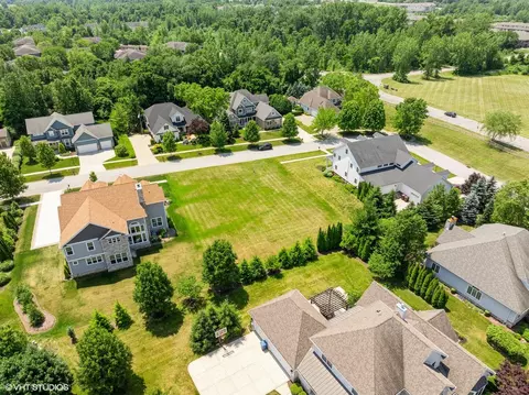 1050 Kilarney Rd, Chesterton, IN 46304 photo 8