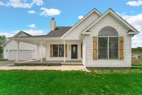 3252 Laporte St, Hobart, IN 46342 photo 1