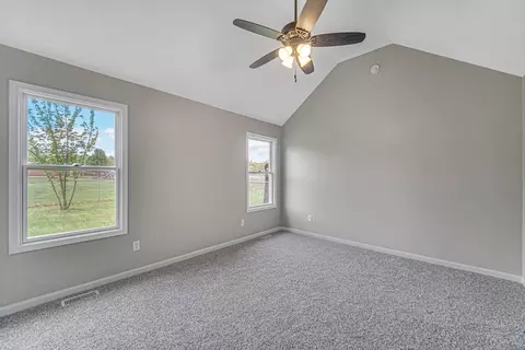 3252 Laporte St, Hobart, IN 46342 photo 15