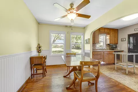 Dining - 16010 W 18th Rd, Culver, IN 46511 photo 1 of 1
