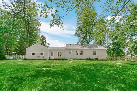 Exterior - 16010 W 18th Rd, Culver, IN 46511 photo 1 of 2