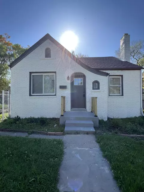 626 Ralston St, Gary, IN 46406 photo 1