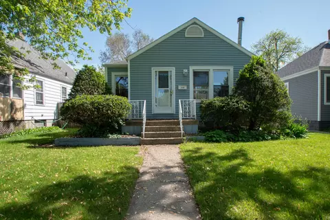 3128 Parkway St, Hammond, IN 46323