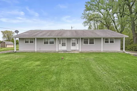 9461 Stateline Rd, Dyer, IN 46311 photo 1