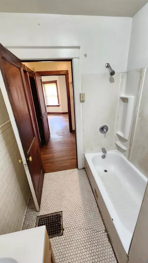 4380 Washington St, Gary, IN 46408 photo 11