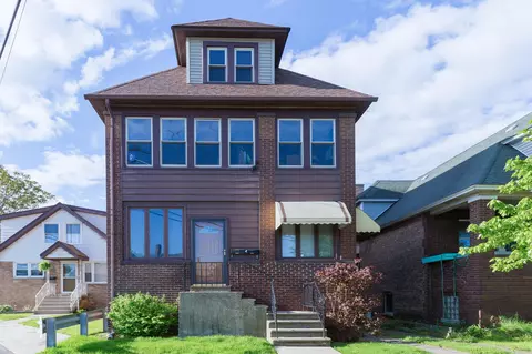 1316 W Fred St, Whiting, IN 46394