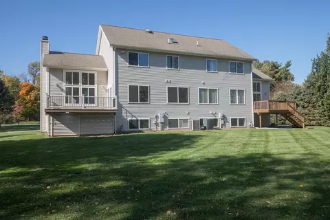 4004 Silhavy Rd, Valparaiso, IN 46383 photo 2