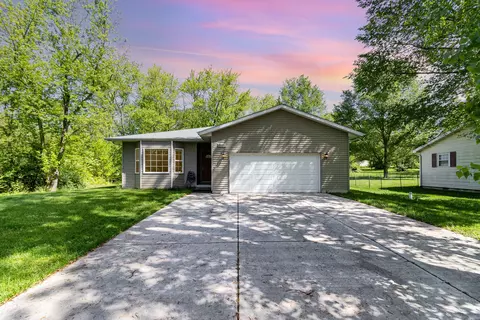 5610 W 154th Ave, Crown Point, IN 46307 photo 1