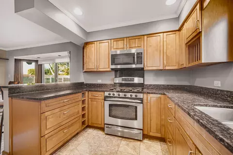 8416 Harrison Ave, Munster, IN 46321 photo 6