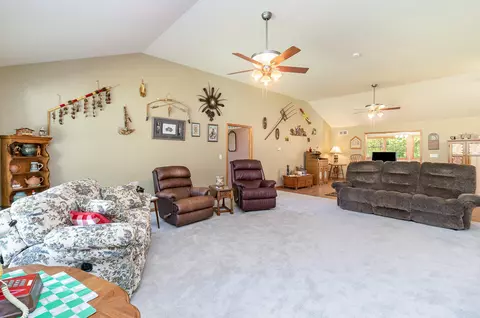 17573 Mount St, Lowell, IN 46356 photo 5