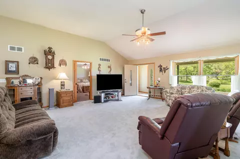 17573 Mount St, Lowell, IN 46356 photo 6