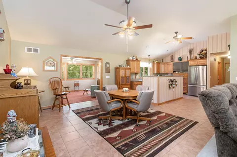17573 Mount St, Lowell, IN 46356 photo 8