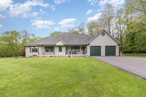 17573 Mount St, Lowell, IN 46356 photo 1