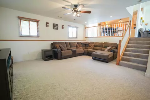 867 Commodore Ct, Porter, IN 46304 photo 8