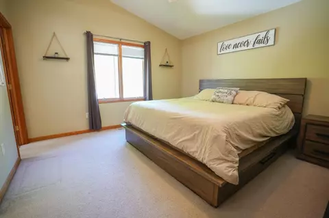 867 Commodore Ct, Porter, IN 46304 photo 13