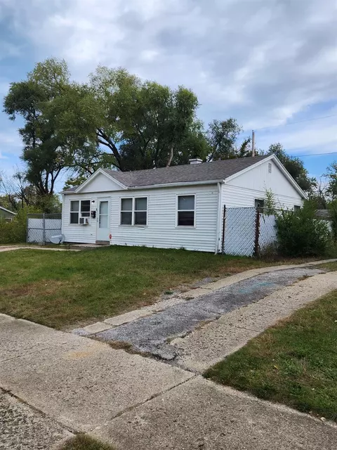 1167 Gibson Pl, Gary, IN 46403 photo 8