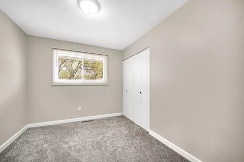 2221 Wallace St, Gary, IN 46404 photo 16