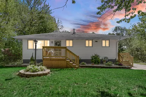 2221 Wallace St, Gary, IN 46404 photo 2