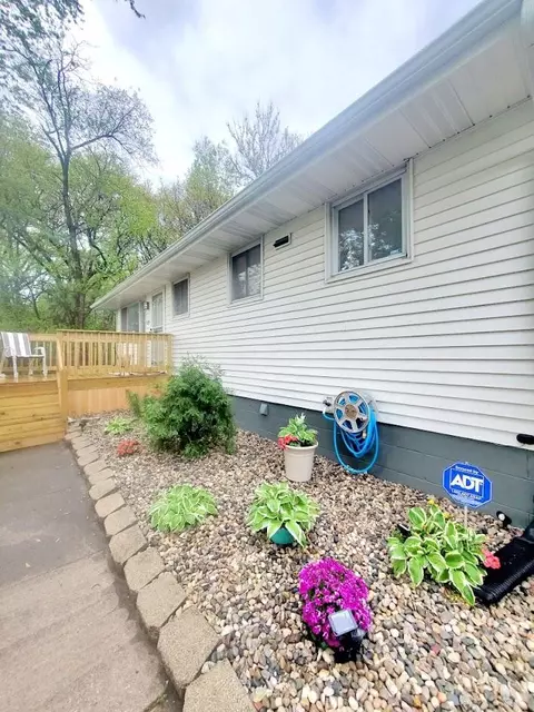 2221 Wallace St, Gary, IN 46404 photo 6