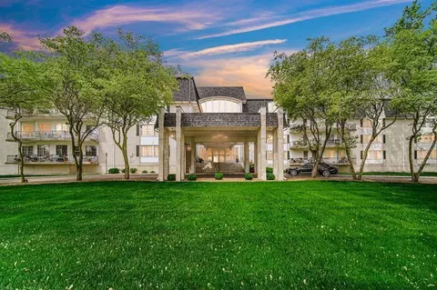 8750 Harrison Ave #308, Munster, IN 46321