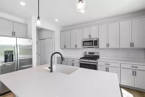 539 Marilyn Way, Valparaiso, IN 46385 photo 13
