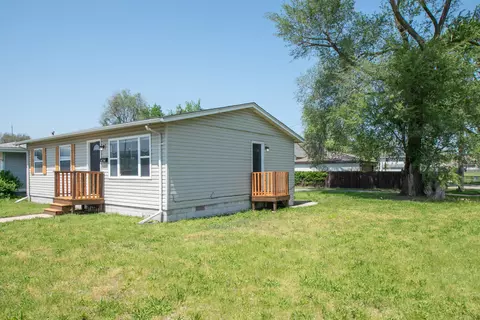 1243 Logan St, Hammond, IN 46320 photo 2