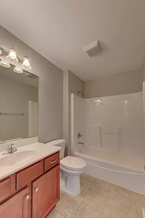 1210 Thistle Dr, Griffith, IN 46319 photo 21