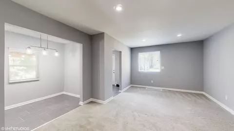 2120 Crest Rd, Gary, IN 46408 photo 6
