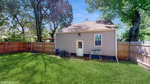 2120 Crest Rd, Gary, IN 46408 photo 33