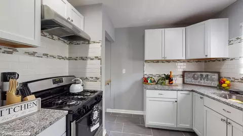2120 Crest Rd, Gary, IN 46408 photo 9