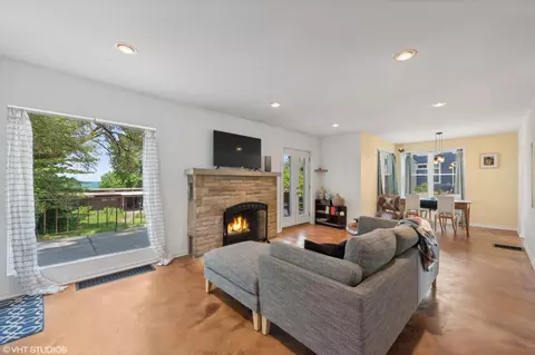 Living - 8713 Pine Ave, Gary, IN 46403 photo 1 of 2