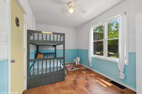 Bedroom - 8713 Pine Ave, Gary, IN 46403 photo 3 of 3