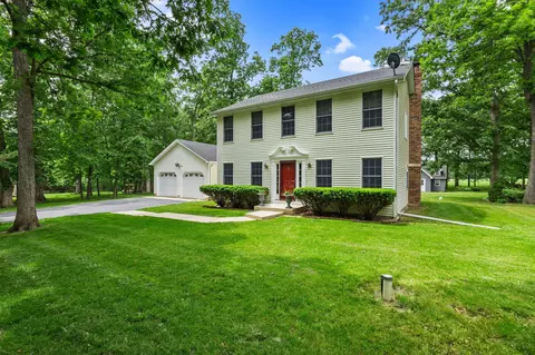 17960 Warrick Rd, Hebron, IN 46341 photo 3