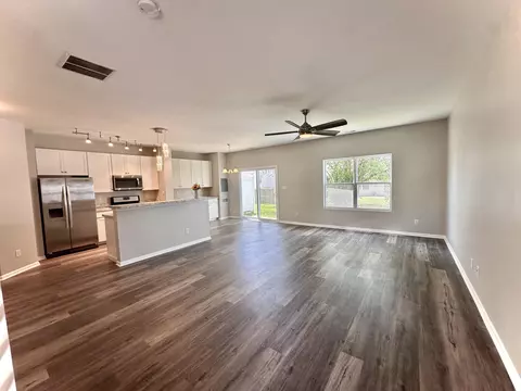 244 Sweetbriar Ct, Lowell, IN 46356 photo 6
