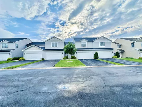 244 Sweetbriar Ct, Lowell, IN 46356 photo 1