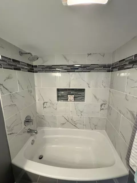 1022 E 41st Ave, Gary, IN 46409 photo 14