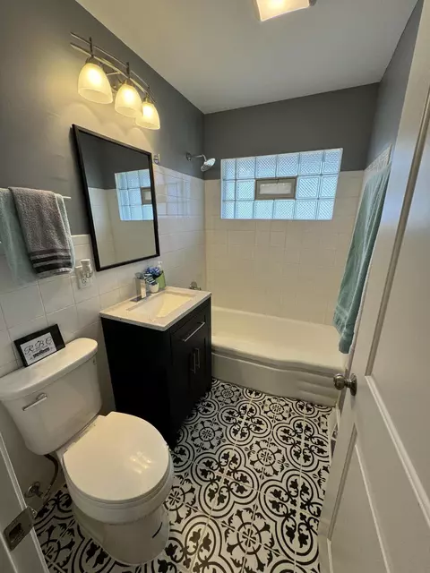 1022 E 41st Ave, Gary, IN 46409 photo 19