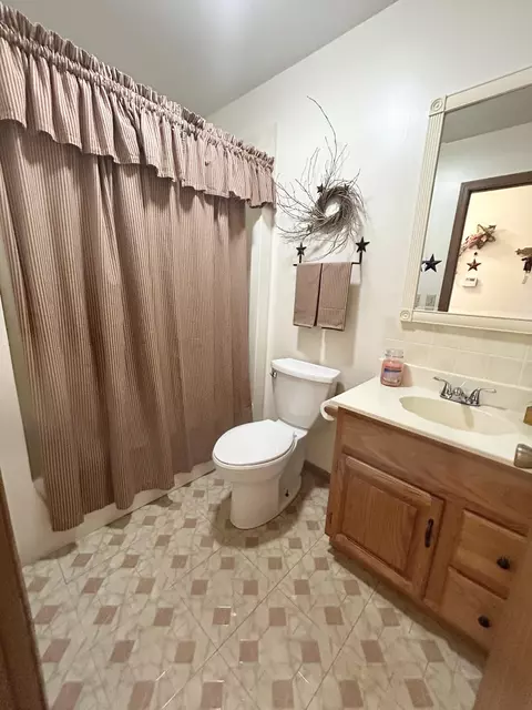 881 Apache Ln, Lowell, IN 46356 photo 14