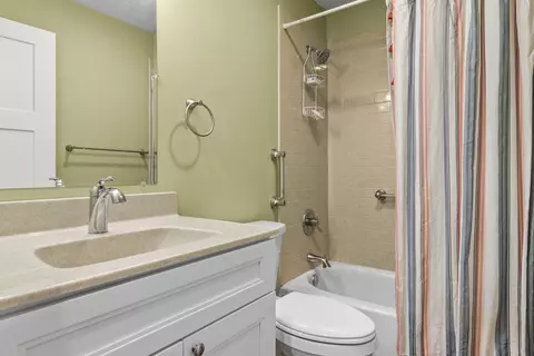 326 Cedar St, Crown Point, IN 46307 photo 17