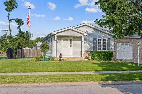 200 Willow St, Lowell, IN 46356 photo 3