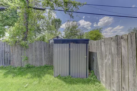 940 N Colfax St, Griffith, IN 46319 photo 19