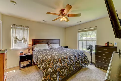 940 N Colfax St, Griffith, IN 46319 photo 12