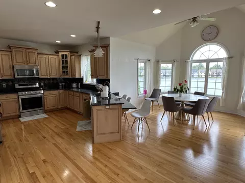Kitchen - 10281 Doubletree Dr, Crown Point, IN 46307 photo 1 of 1