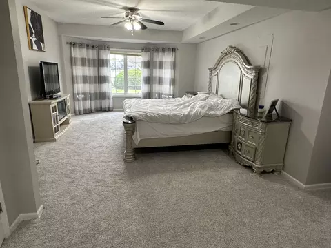 Bedroom - 10281 Doubletree Dr, Crown Point, IN 46307 photo 3 of 3