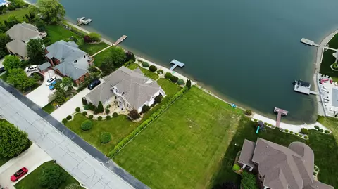 View/Area - 10281 Doubletree Dr, Crown Point, IN 46307 photo 2 of 4