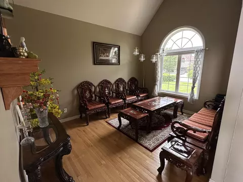 Living - 10281 Doubletree Dr, Crown Point, IN 46307 photo 5 of 7