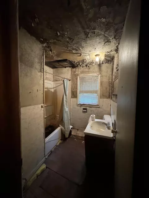 4415 Calhoun St, Gary, IN 46408 photo 7